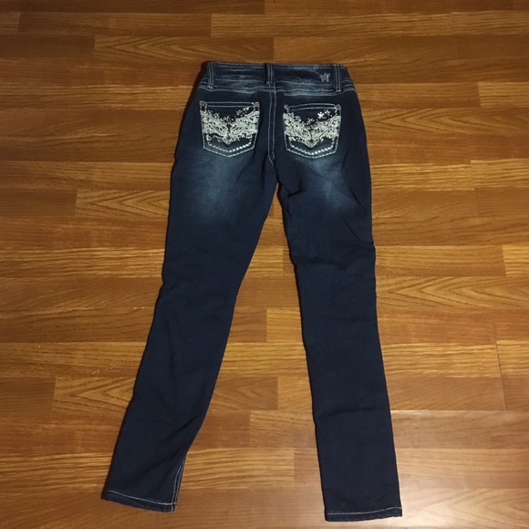 Jeans - Picture 2 of 5